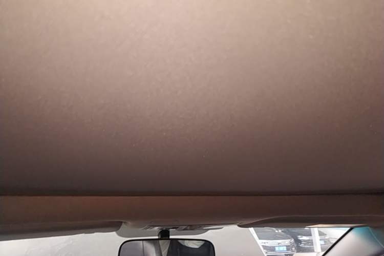 Used Hyundai Mistra 2016 1.8L Automatic Smart GLS Headliner