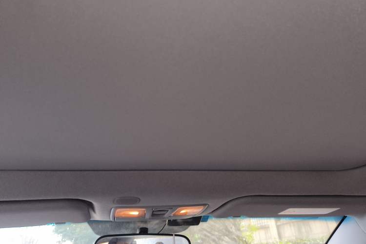 Used Hyundai Mistra 2016 1.8L Automatic Deluxe DLX Model Headliner
