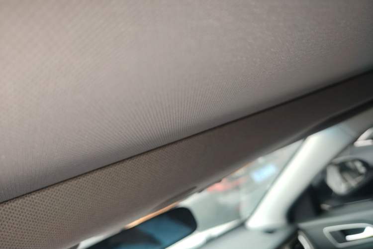 Used Hyundai Mistra 2016 1.6T Automatic Smart GLS Headliner