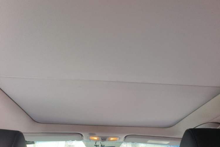 Used Hyundai Mistra 2016 1.8L Automatic Deluxe DLX Model Headliner