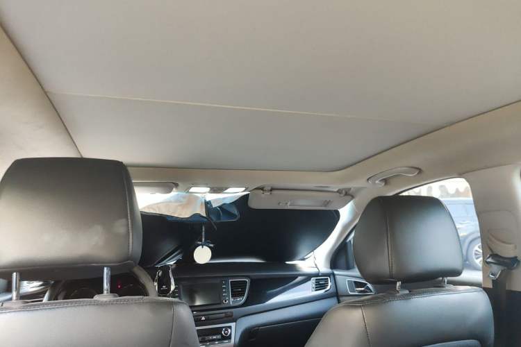 Used Hyundai Mistra 2016 1.8L Automatic Deluxe DLX Model Headliner