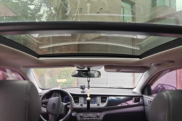 Used Hyundai Mistra 2016 1.8L Automatic Deluxe DLX Model Headliner