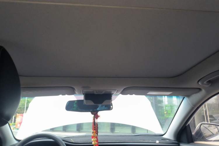 Used Hyundai Mistra 2016 1.6T Automatic Smart GLS Headliner
