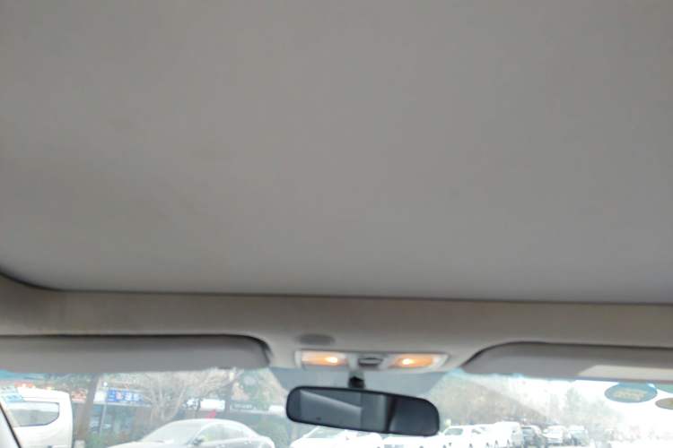 Used Hyundai Mistra 2016 1.8L Automatic Smart GLS Headliner