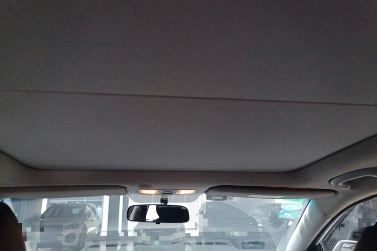 Used Hyundai Mistra 2016 1.6T Automatic Smart GLS Headliner