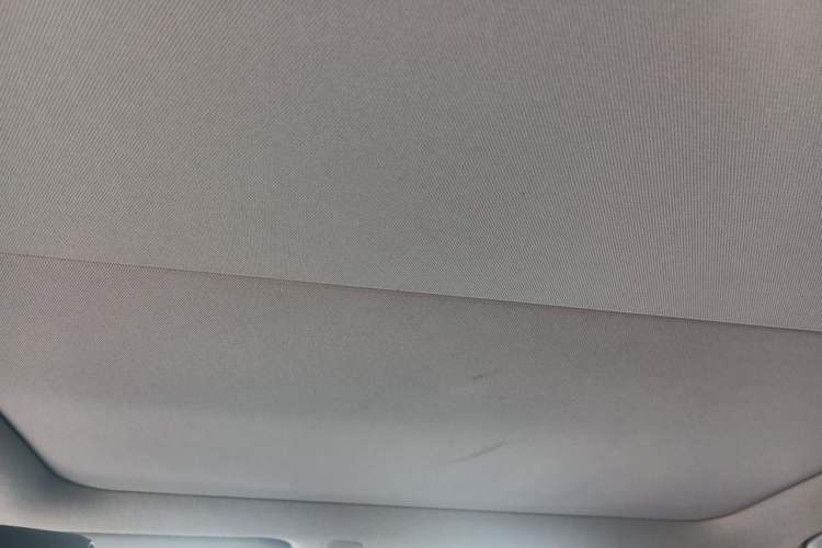 Used Hyundai Mistra 2016 1.8L Automatic Smart GLS Headliner