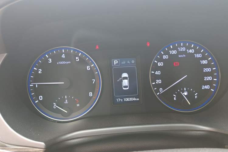 Used Hyundai Mistra 2016 1.8L Automatic Smart GLS Instrument Cluster