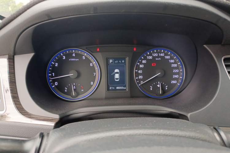 Used Hyundai Mistra 2016 1.6T Automatic Smart GLS Instrument Cluster