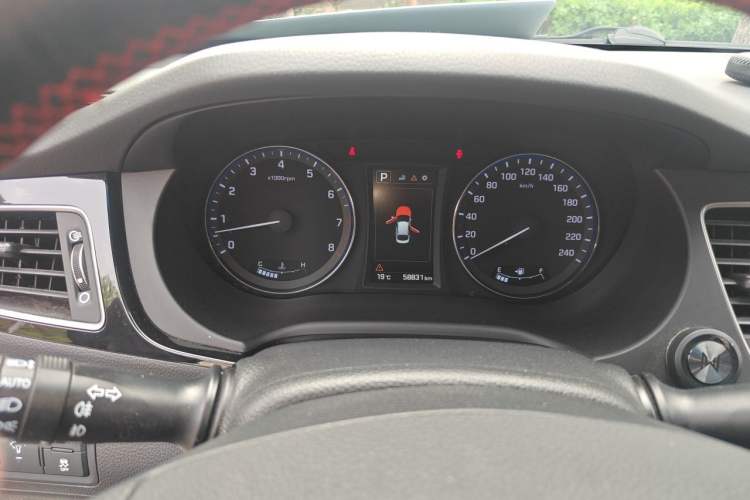 Used Hyundai Mistra 2016 1.8L Automatic Deluxe DLX Model Instrument Cluster
