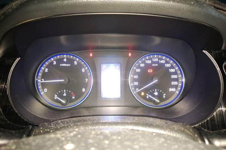 Used Hyundai Mistra 2016 1.8L Automatic Smart GLS Instrument Cluster