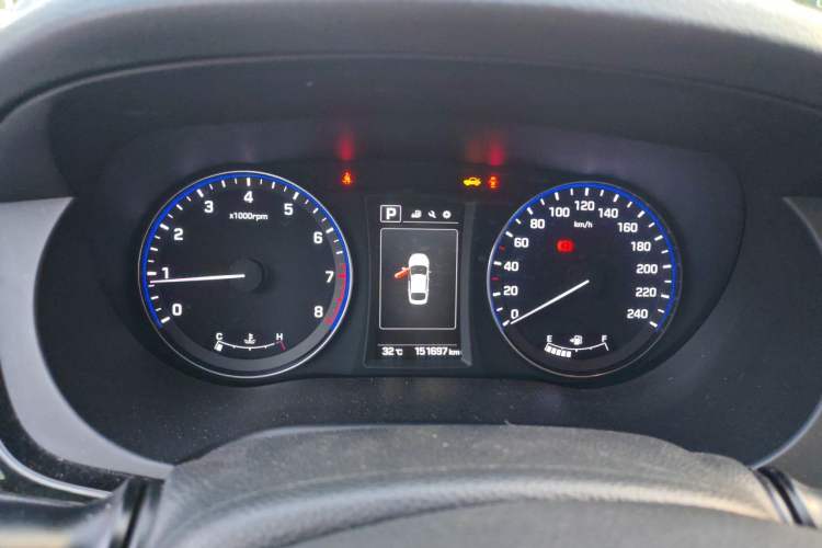 Used Hyundai Mistra 2016 1.8L Automatic Deluxe DLX Model Instrument Cluster