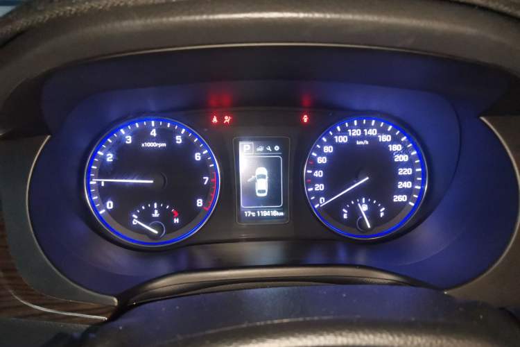 Used Hyundai Mistra 2016 1.6T Automatic Smart GLS Instrument Cluster