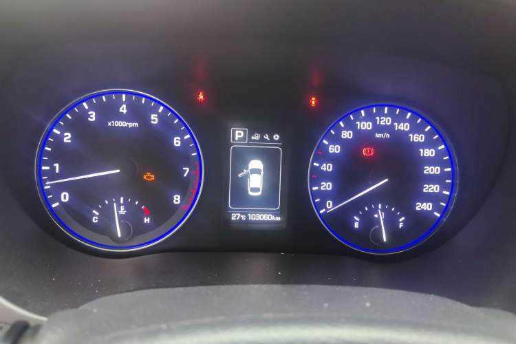 Used Hyundai Mistra 2016 1.8L Automatic Smart GLS Instrument Cluster