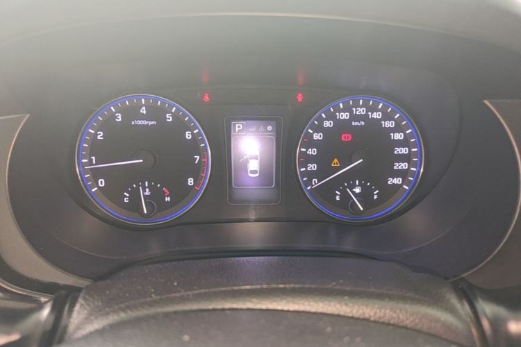 Used Hyundai Mistra 2016 1.8L Automatic Smart GLS Instrument Cluster
