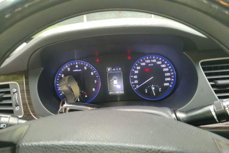 Used Hyundai Mistra 2016 1.6T Automatic Smart GLS Instrument Cluster