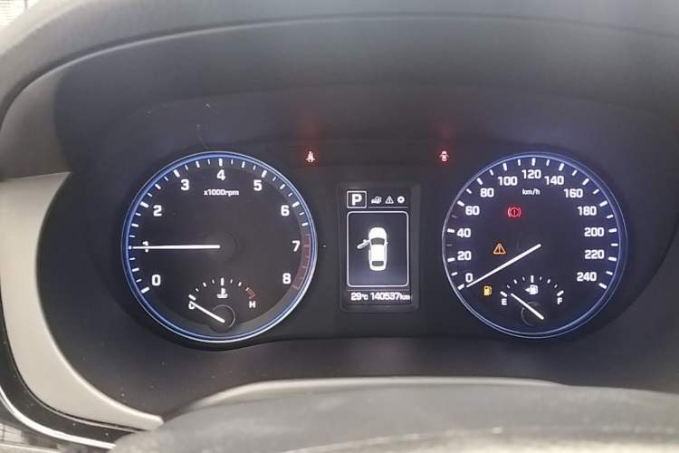 Used Hyundai Mistra 2016 1.8L Automatic Smart GLS Instrument Cluster