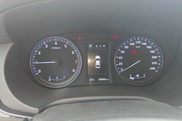 Used Hyundai Mistra 2016 1.8L Automatic Deluxe DLX Model Instrument Cluster