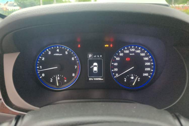Used Hyundai Mistra 2016 1.8L Automatic Smart GLS Instrument Cluster