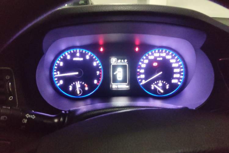 Used Hyundai Mistra 2016 1.6T Automatic Smart GLS Instrument Cluster