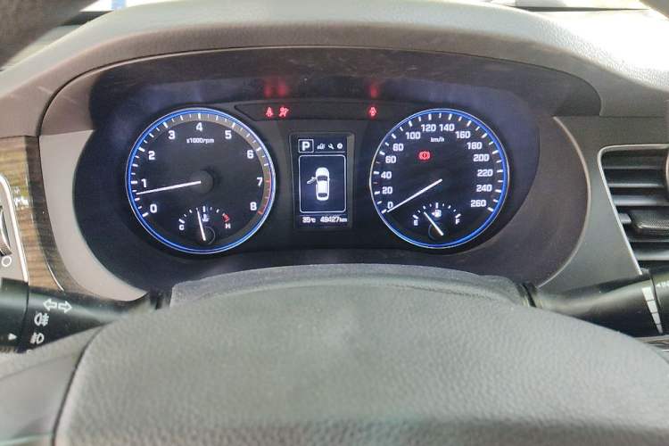 Used Hyundai Mistra 2016 1.6T Automatic Smart GLS Instrument Cluster