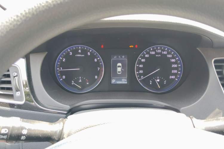 Used Hyundai Mistra 2016 1.8L Automatic Smart GLS Instrument Cluster
