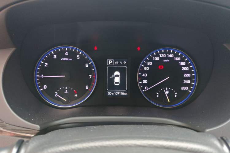 Used Hyundai Mistra 2016 1.6T Automatic Smart GLS Instrument Cluster