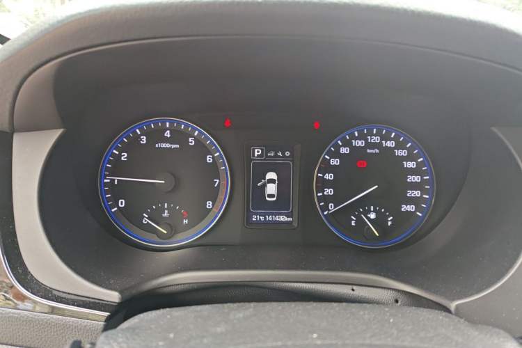 Used Hyundai Mistra 2016 1.8L Automatic Smart GLS Instrument Cluster