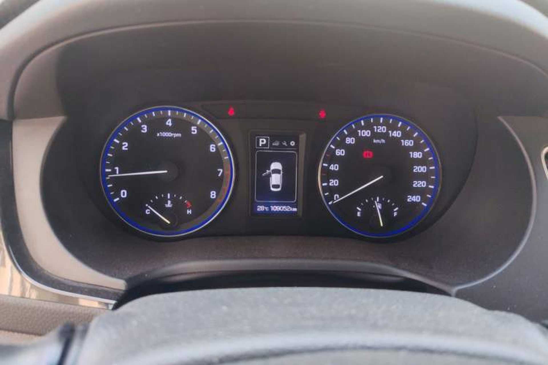 Used Hyundai Mistra 2016 1.8L Automatic Smart GLS Instrument Cluster