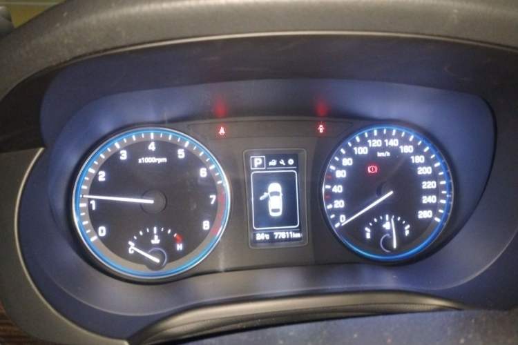 Used Hyundai Mistra 2016 1.6T Automatic Smart GLS Instrument Cluster