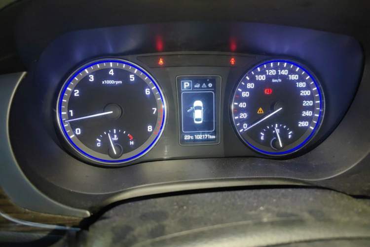 Used Hyundai Mistra 2016 1.6T Automatic Smart GLS Instrument Cluster