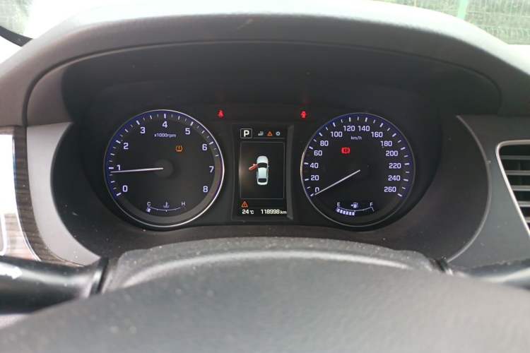 Used Hyundai Mistra 2016 1.6T Automatic Flagship TOP Model Instrument Cluster