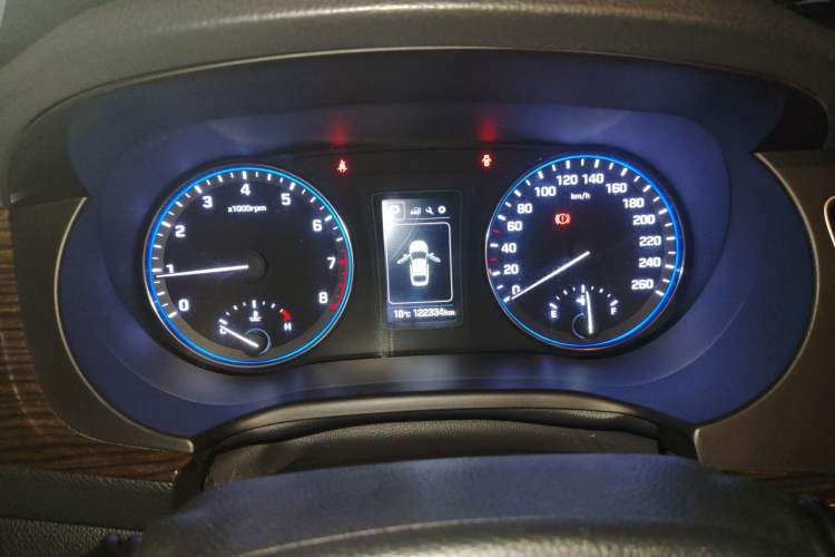 Used Hyundai Mistra 2016 1.6T Automatic Smart GLS Instrument Cluster