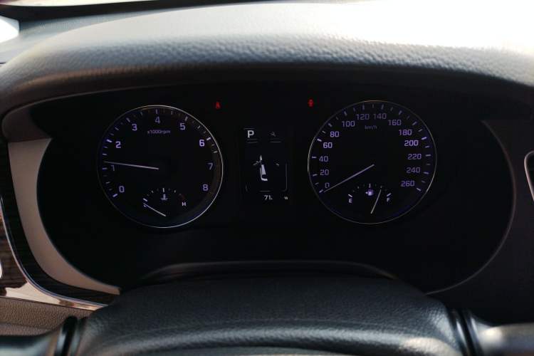 Used Hyundai Mistra 2016 1.6T Automatic Smart GLS Instrument Cluster