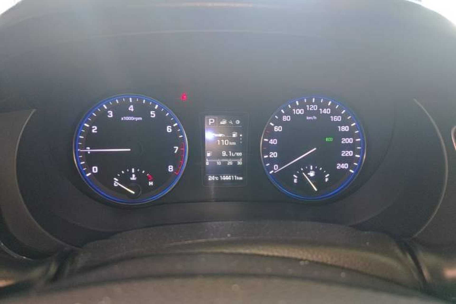 Used Hyundai Mistra 2016 1.8L Automatic Smart GLS Instrument Cluster