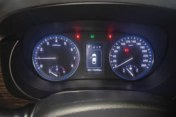 Used Hyundai Mistra 2016 1.6T Automatic Smart GLS Instrument Cluster