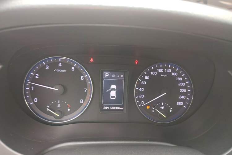 Used Hyundai Mistra 2016 1.6T Automatic Smart GLS Instrument Cluster
