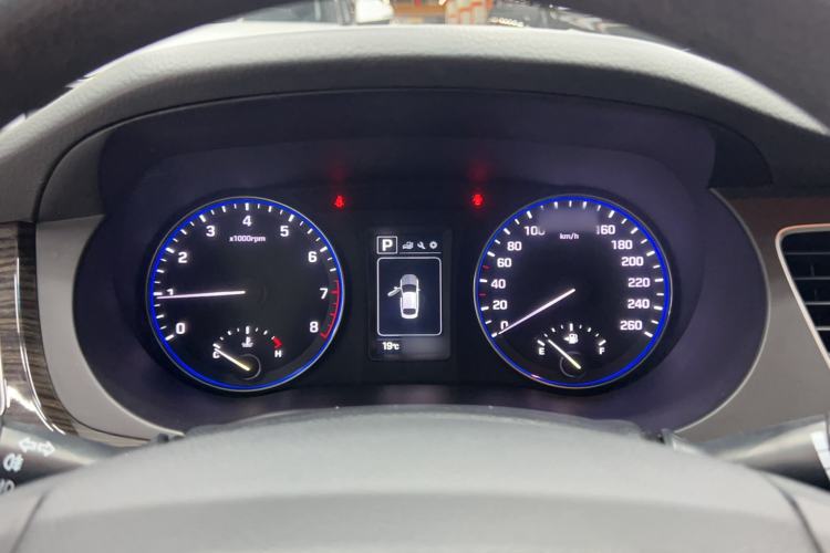 Used Hyundai Mistra 2016 1.6T Automatic Smart GLS Instrument Cluster
