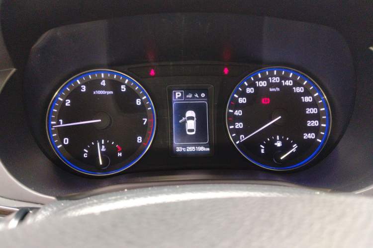 Used Hyundai Mistra 2016 1.8L Automatic Smart GLS Instrument Cluster