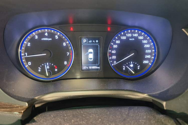 Used Hyundai Mistra 2016 1.6T Automatic Smart GLS Instrument Cluster