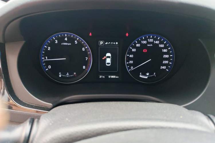Used Hyundai Mistra 2016 1.8L Automatic Deluxe DLX Model Instrument Cluster