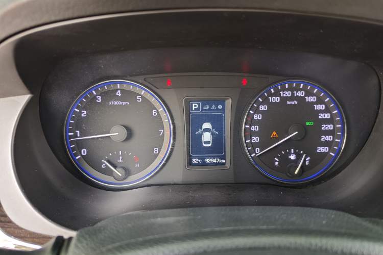 Used Hyundai Mistra 2016 1.6T Automatic Smart GLS Instrument Cluster