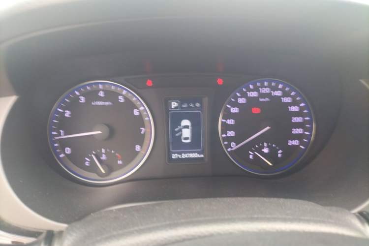 Used Hyundai Mistra 2016 1.8L Automatic Smart GLS Instrument Cluster