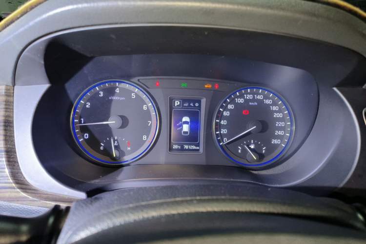 Used Hyundai Mistra 2016 1.6T Automatic Smart GLS Instrument Cluster
