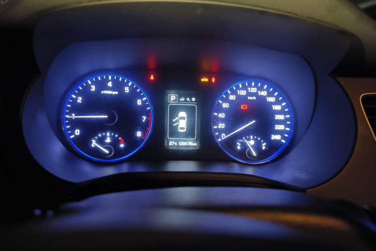 Used Hyundai Mistra 2016 1.8L Automatic Smart GLS Instrument Cluster