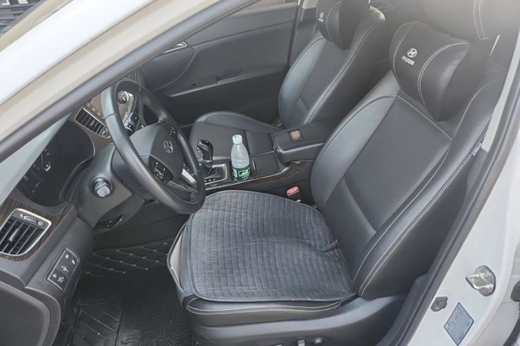 Used Hyundai Mistra 2016 1.6T Automatic Flagship TOP Model Interior 2