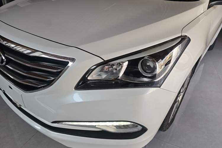 Used Hyundai Mistra 2016 1.8L Automatic Smart GLS Left Front Headlight