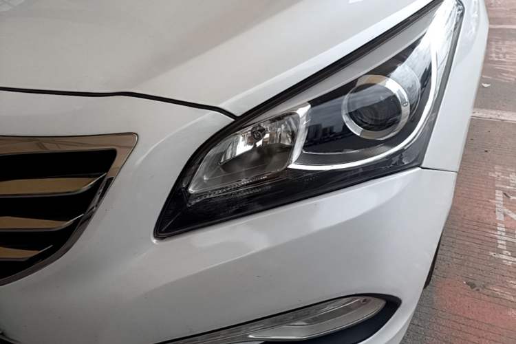 Used Hyundai Mistra 2016 1.8L Automatic Smart GLS Left Front Headlight