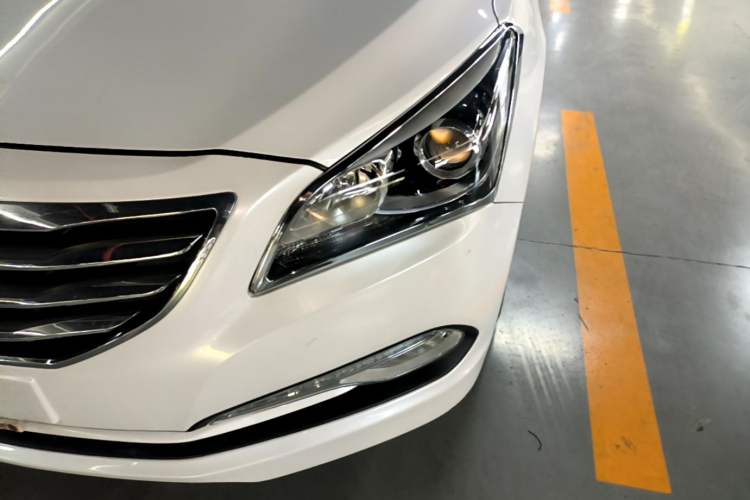 Used Hyundai Mistra 2016 1.8L Automatic Deluxe DLX Model Left Front Headlight