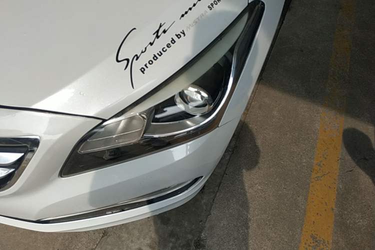 Used Hyundai Mistra 2016 1.8L Automatic Smart GLS Left Front Headlight