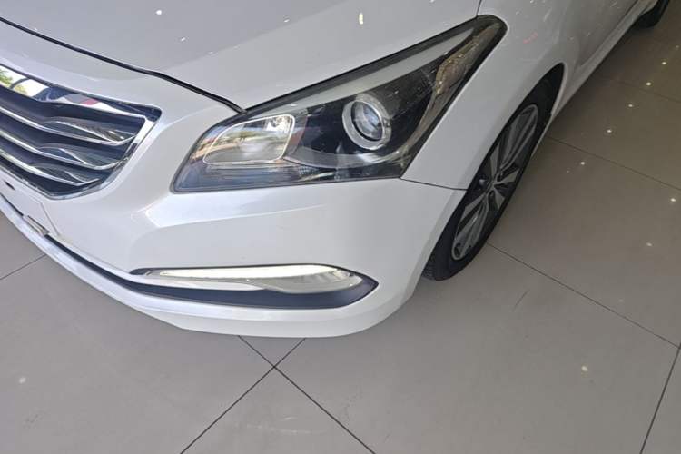 Used Hyundai Mistra 2016 1.8L Automatic Smart GLS Left Front Headlight